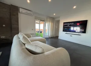 Ático de 1 dormitorio en alquiler en La Zubia