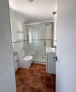 Ático de 1 dormitorio en alquiler en La Zubia