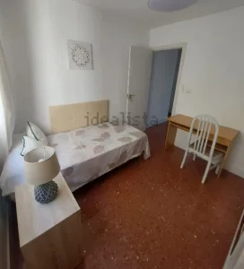 Ático reformado de 3 dormitorios en Bola de Oro