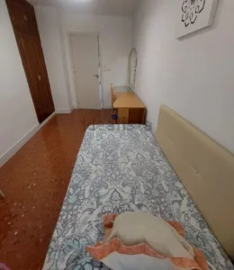 Ático reformado de 3 dormitorios en Bola de Oro