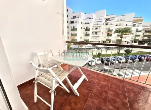 Estudio de 1 dormitorio con garaje en Salobreña