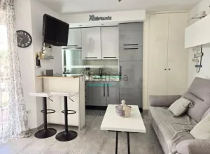 Estudio de 1 dormitorio con garaje en Salobreña