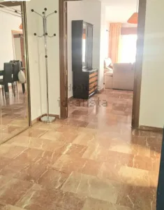 Piso con 4 dormitorios en Calle Alhamar