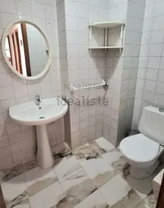 Piso con 4 dormitorios en Calle Alhamar