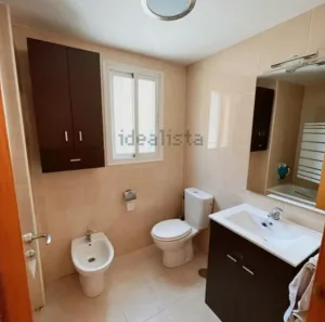 Piso de 3 dormitorios con piscina en Gójar
