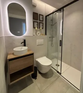 Piso de 4 dormitorios reformado en Granada