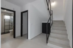 Casa reformada con 6 dormitorios en Monachil