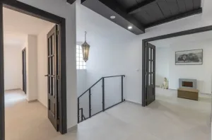 Casa reformada con 6 dormitorios en Monachil
