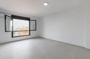 Casa reformada con 6 dormitorios en Monachil
